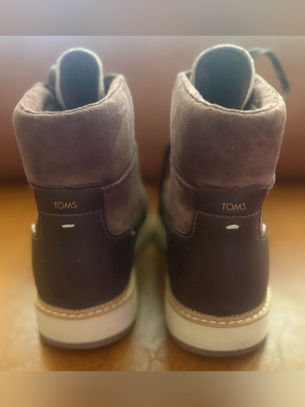 TOMS Mesa Waterproof Lace-Up Ankle Boots Brown Leather Suede Women’s Size 8 EUC - Picture 4 of 9